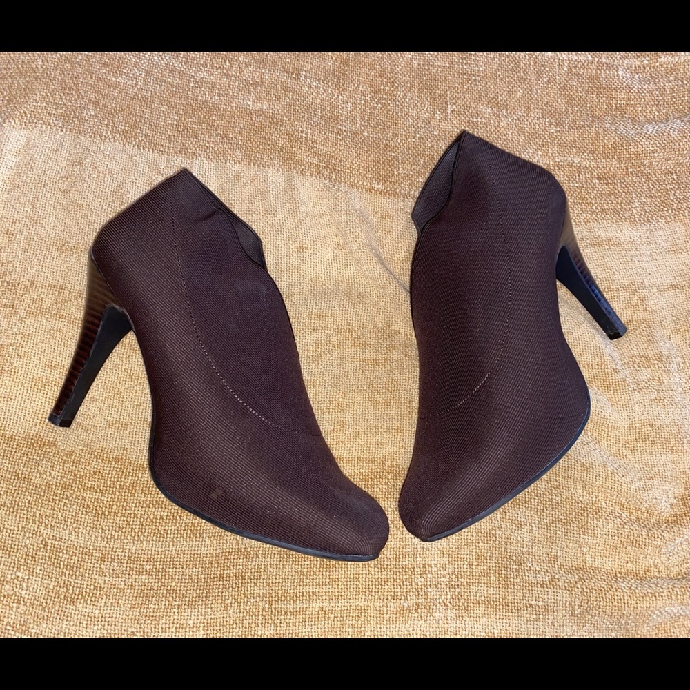 Antonio Melani booties